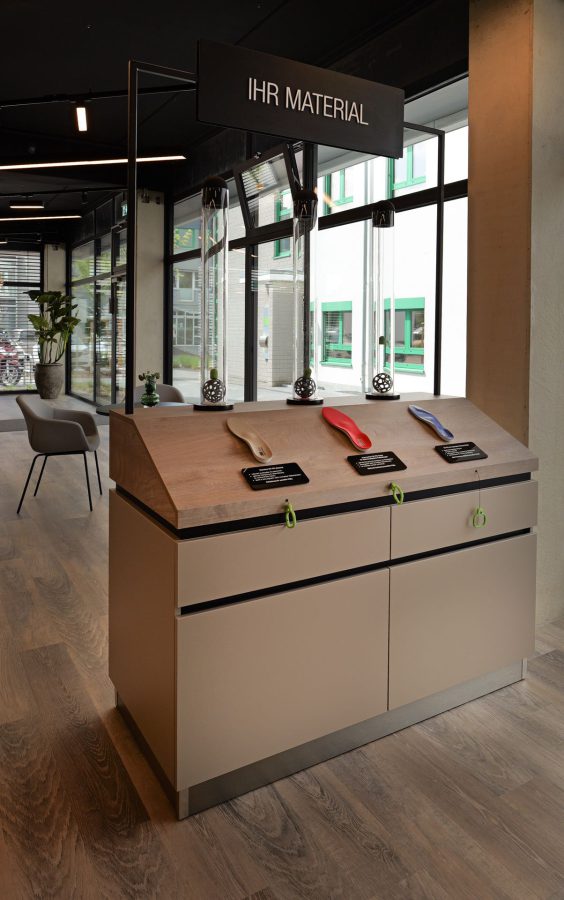 Vor kurzem hat das Sanitätshaus Rahm sein neues Technologie- und Innovationscenter (TIC) eröffnet. (Foto: Rahm)